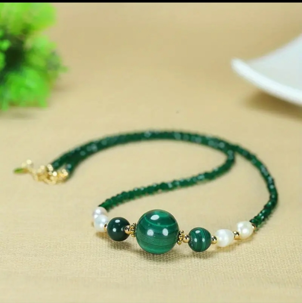 Natural Malachite Pendant Bead Unisex Necklace.
